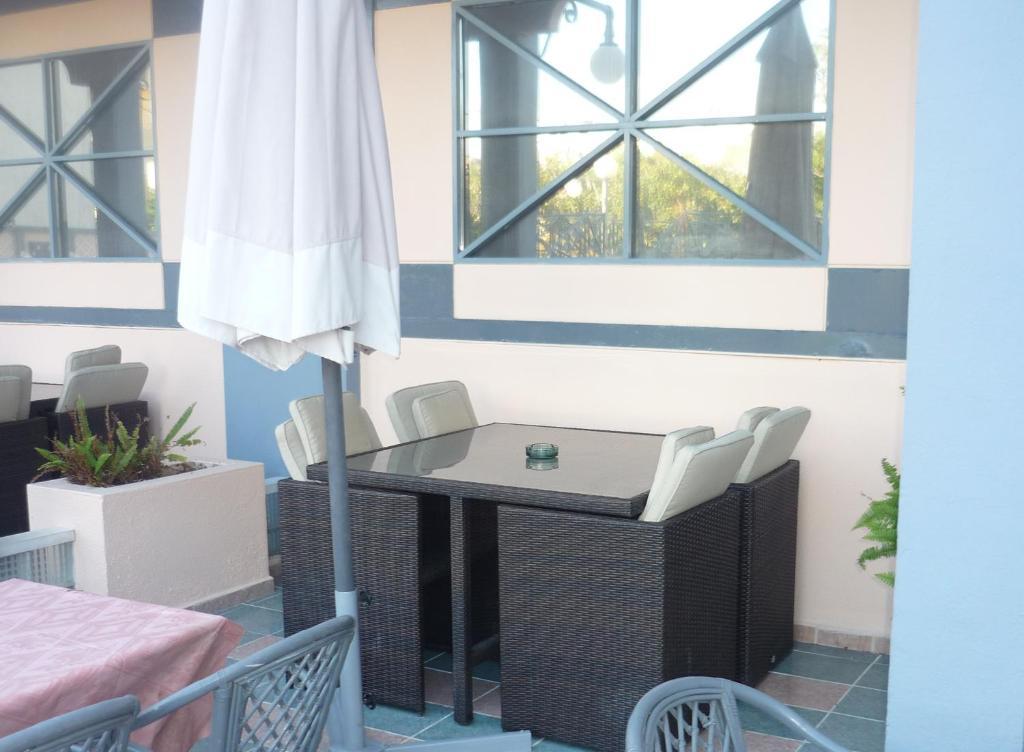 Rainbow Hotel Rhodes City Extérieur photo