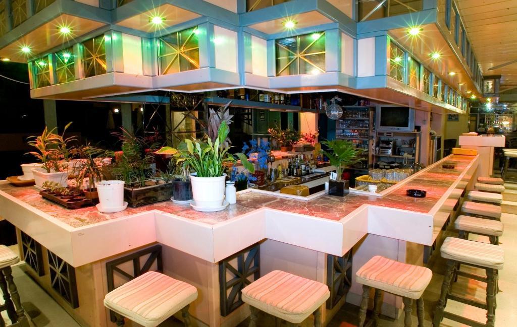 Rainbow Hotel Rhodes City Extérieur photo