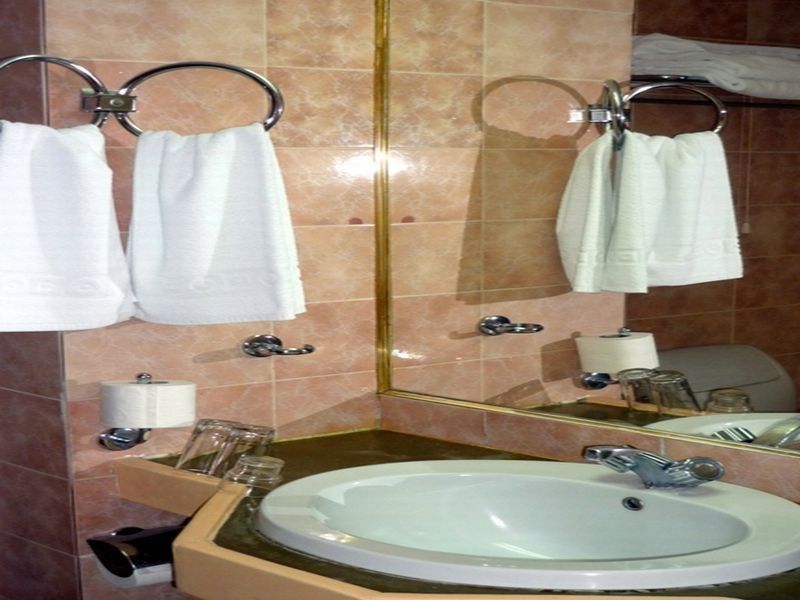 Rainbow Hotel Rhodes City Extérieur photo